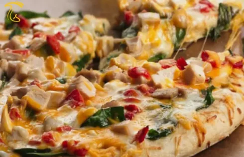 آموزش آشپزی با قارچ - ویدئوی طرز تهیه پیتزا مرغ و قارچ دستور پخت پیتزا مخلوط گوشت و مرغ خانگی