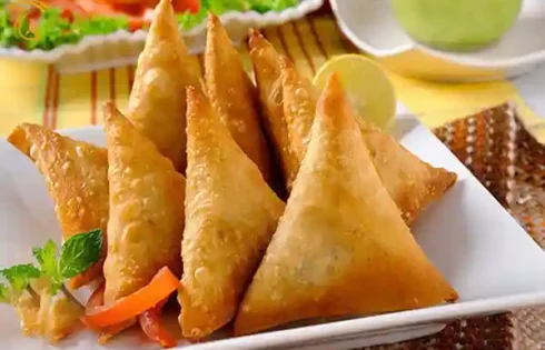 آموزش آشپزی با قارچ - ویدیوی طرز تهیه سمبوسه گوشت و قارچ