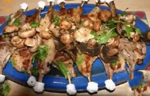 آموزش آشپزی با قارچ - طرز تهیه کباب بره با قارچ