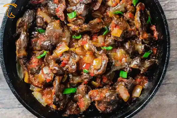 خوراک قارچ و سنگدان مرغ