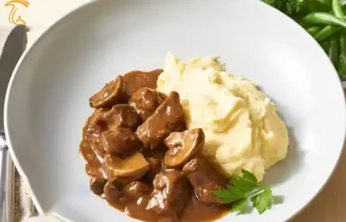 برای طرز تهیه خوراک قلوه و قارچ طبق دستور عمل کنید